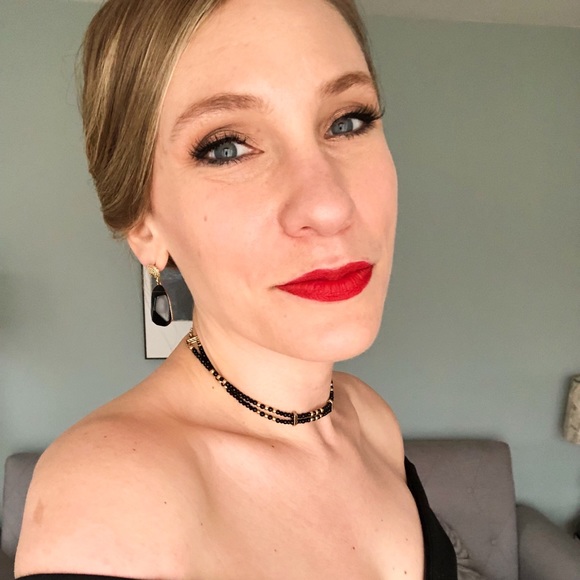 Meet your Posher, Liz - Picture 10 of 12